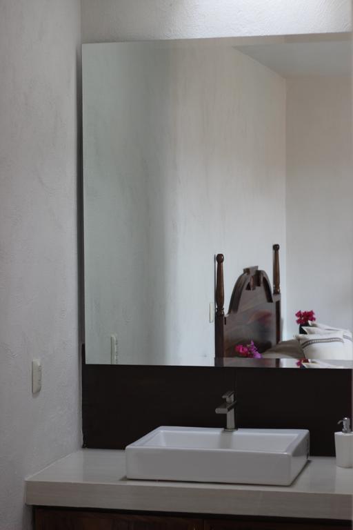 مبيت وإفطار Oaxaca La Casa Carlota الغرفة الصورة